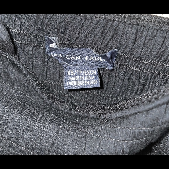 American Eagle Ruffle Square Neck Tank - Picture 4 of 4